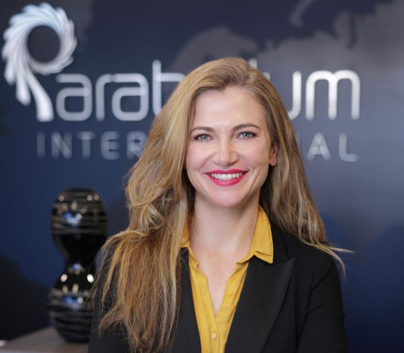 PHOTO 2023 04 26 15 34 41 Parabellum COO Jessica Keogh Featured on Cover of The CIO World 1