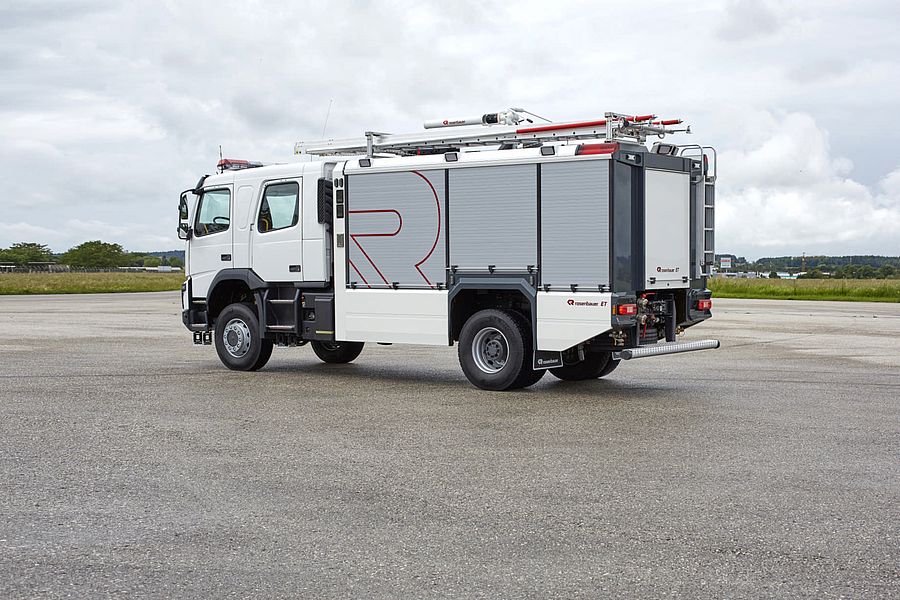 csm rosenbauer ET Bildergalerie Prototyp Volvo 56A4479 87ecdca504 Volvo 4,000L Pumper 5